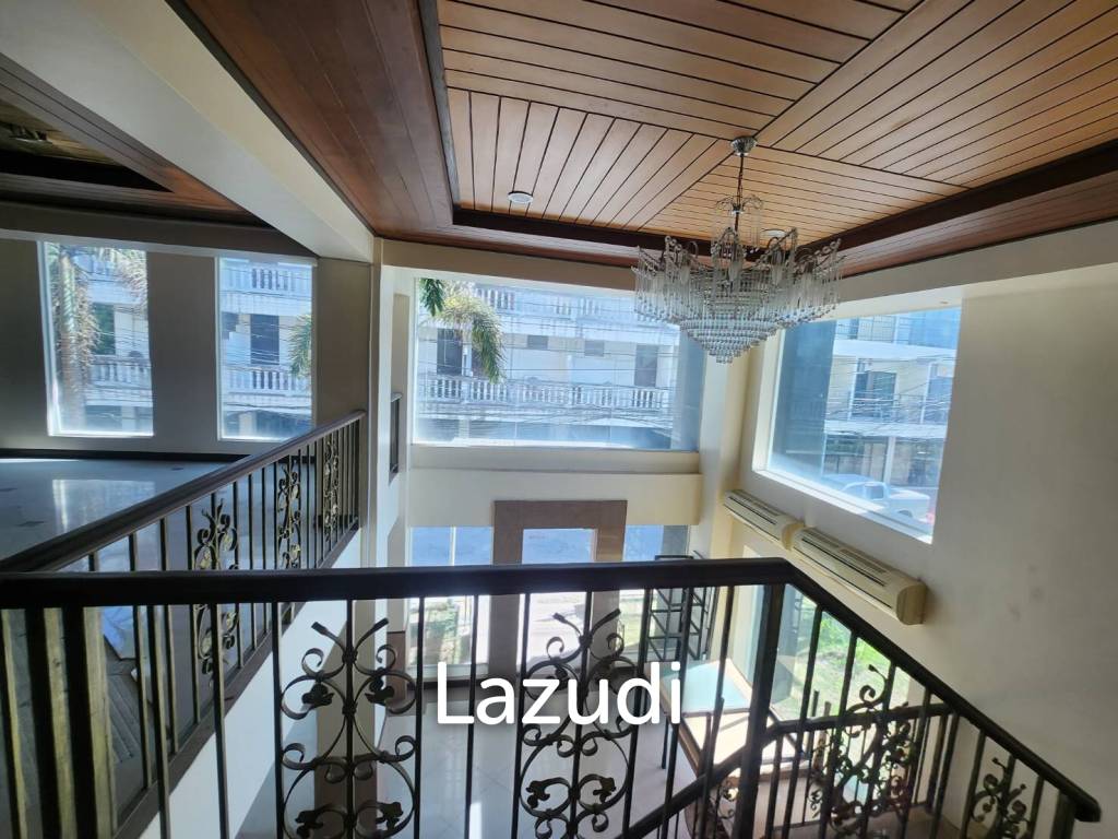 Hotel with Restaurant in Jomtien Beach