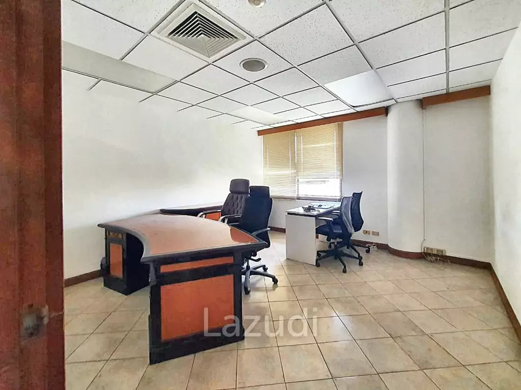 Office for rent Charoen Nakhon