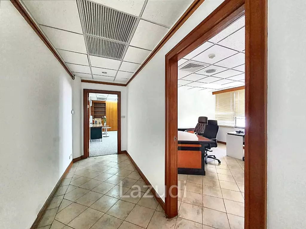 Office for rent Charoen Nakhon