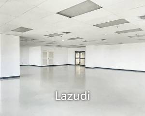 Office for rent Charn Issara Tower 2