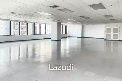 Office for rent  Charn Issara Tower 2