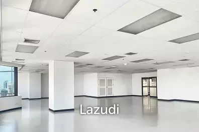 Office for rent  Charn Issara Tower 2