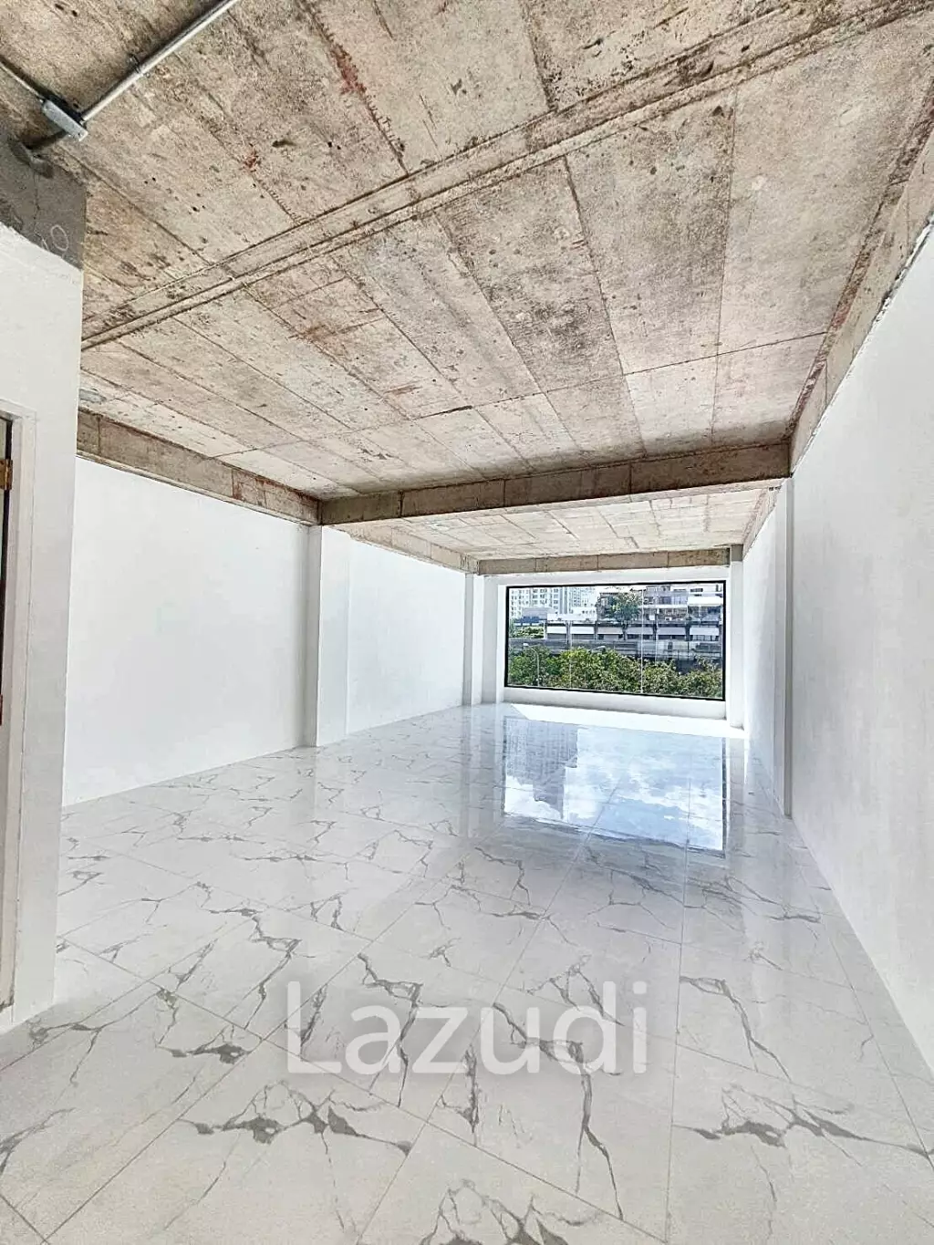 Office for rent in silom