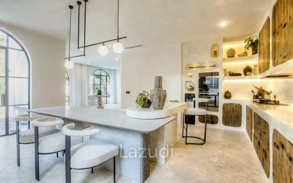 Absolutely Stunning Villa in the Heart of Berawa