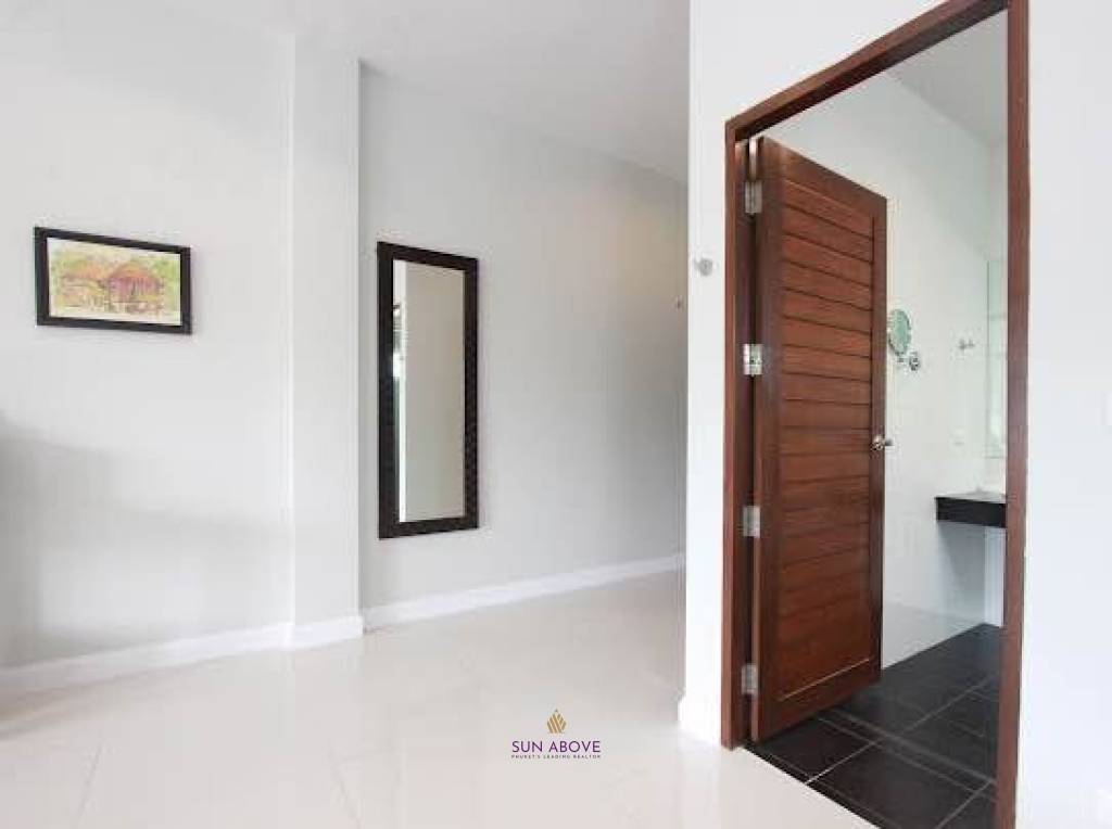 1 Bedroom Hotel For Rent Near Rawai Beach