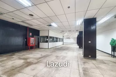 Office for rent Phlapphlachai Building