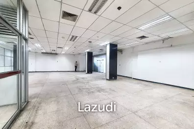Office for rent Phlapphlachai Building