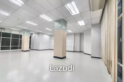 Office for rent Phlapphlachai Building