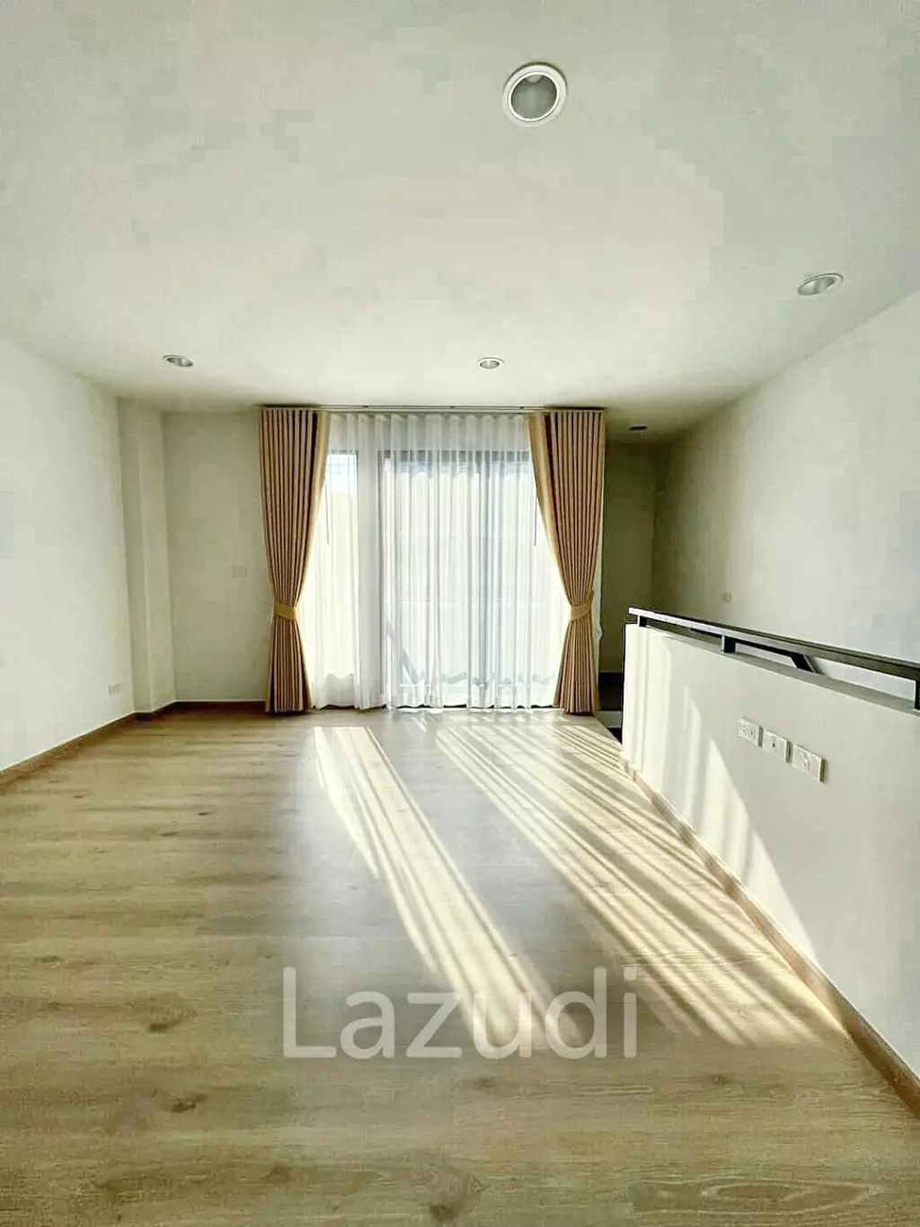 Home office for rent in Bang Khen