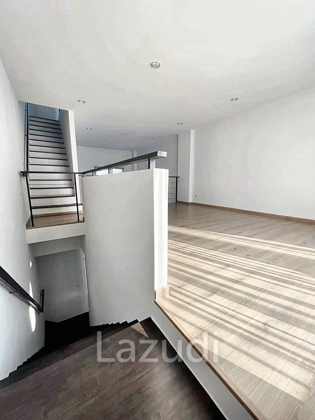 Home office for rent in Bang Khen