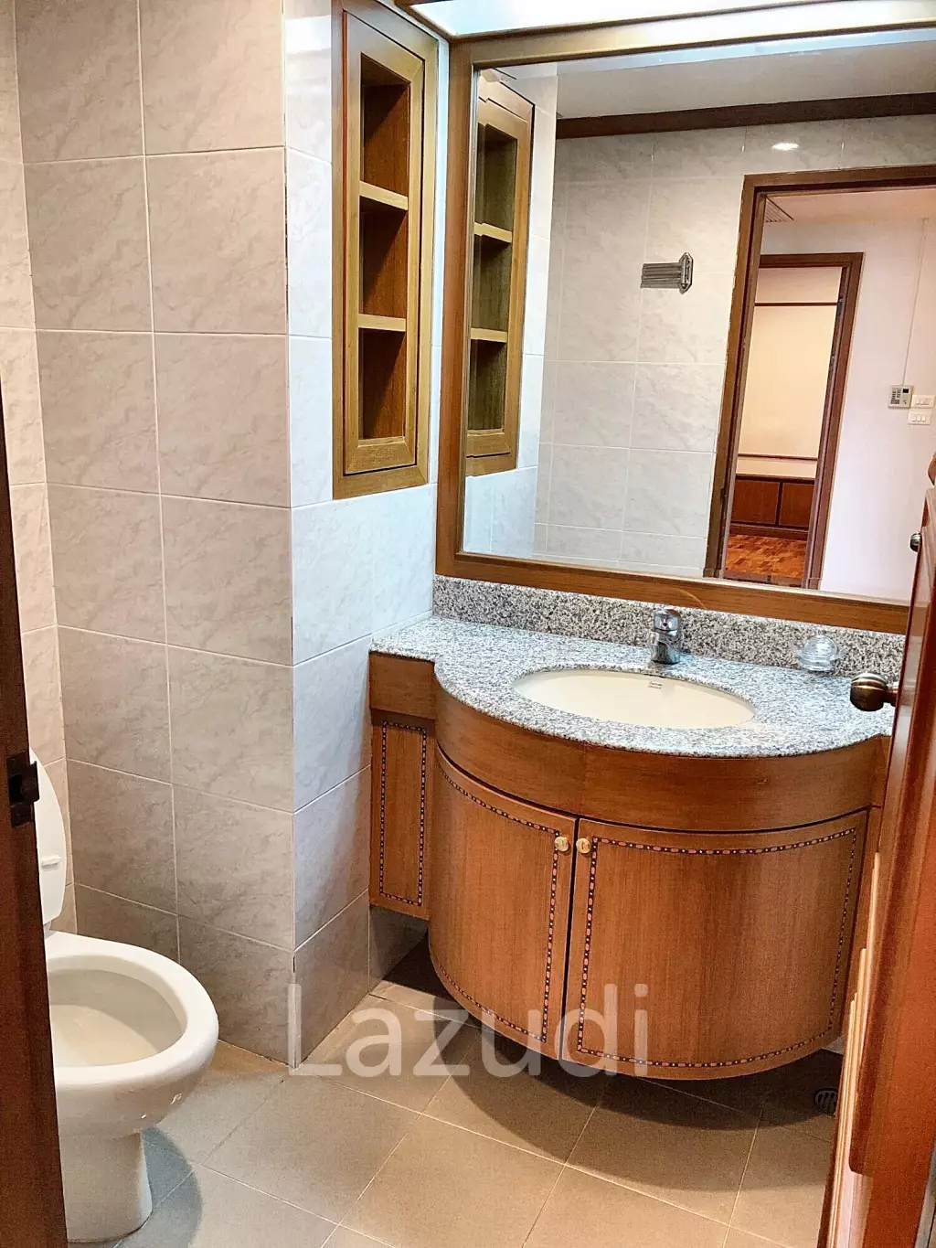 3 Bed 3 Bath 270 SQ.M Sachayan Mansion