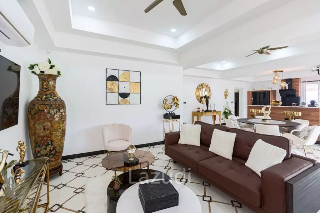 4 Bed 320 SQ.M. Villa For Sale In Rawai
