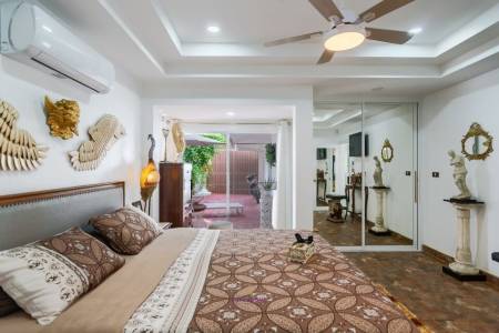 4 Bed 320 SQ.M. Villa For Sale In Rawai