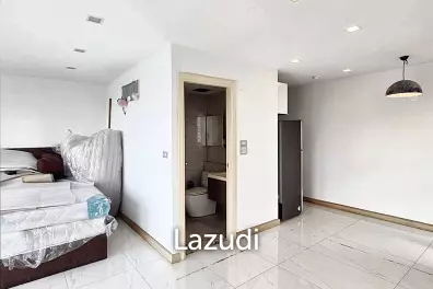 1 Bed 1 Bath 42 SQ.M The ACE Ekamai