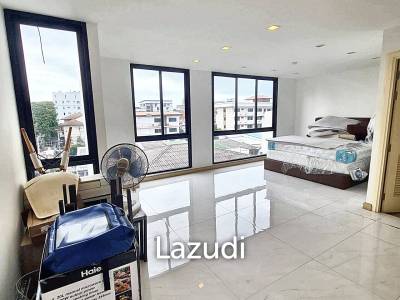 1 Bed 1 Bath 42 SQ.M The ACE Ekamai