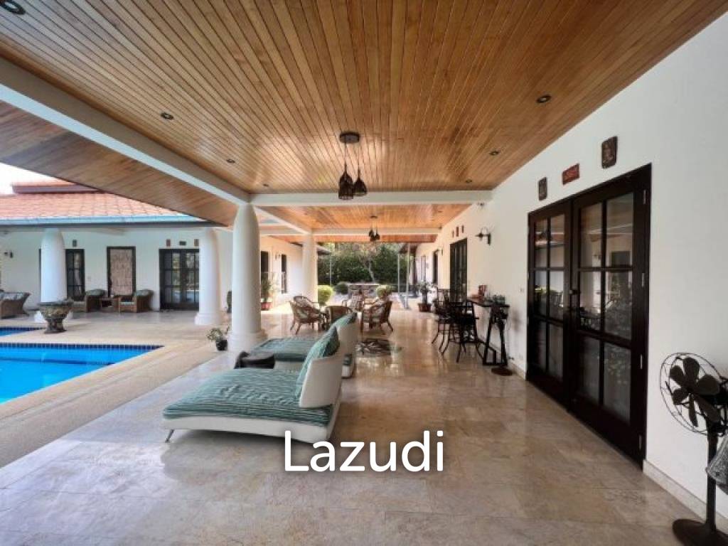 1,242 Sqm 3 Bed 4 Bath Villa For Sale