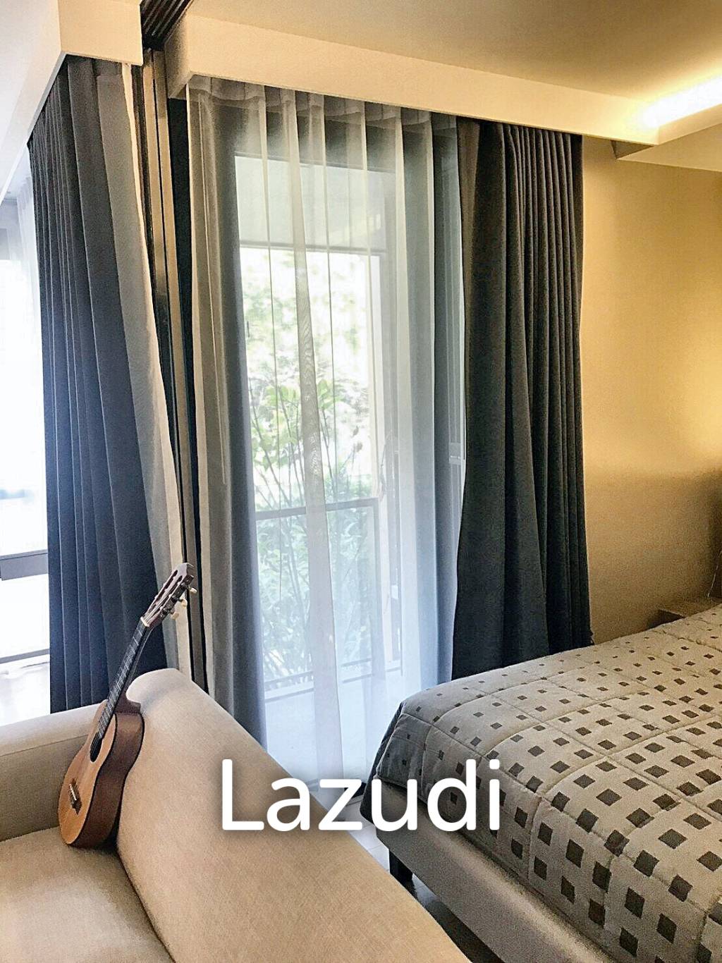Studio 1 Bathroom 36 SQ.M. Urbitia Thong Lo