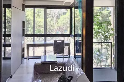 Studio 1 Bathroom 36 SQ.M. Urbitia Thong Lo