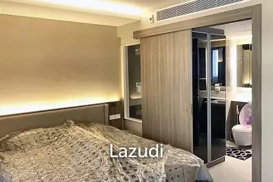 Studio 1 Bathroom 36 SQ.M. Urbitia Thong Lo