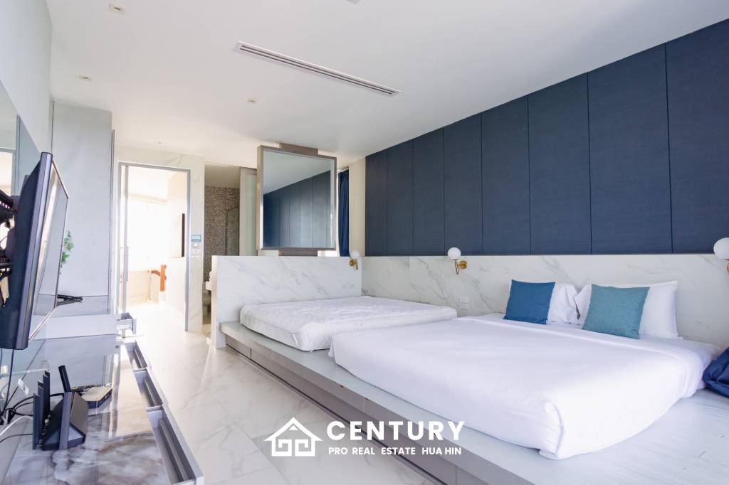 KEHAD FA ISOLATED : 6 bed luxury Beach Front Pool Villas