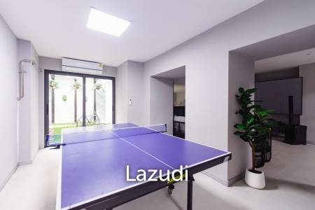 1,597 ตร.ม 7 เตียง 9 อาบน้ำ วิลล่า For ขาย