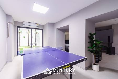 KEHAD FA ISOLATED : 6 bed luxury Beach Front Pool Villas