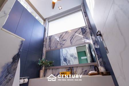 KEHAD FA ISOLATED : 6 bed luxury Beach Front Pool Villas