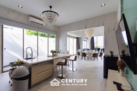 KEHAD FA ISOLATED : 6 bed luxury Beach Front Pool Villas