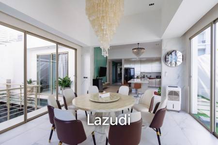 1,597 ตร.ม 7 เตียง 9 อาบน้ำ วิลล่า For ขาย