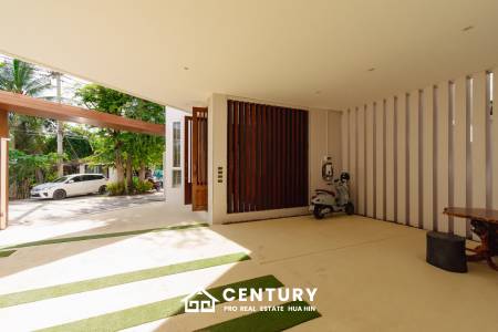 KEHAD FA ISOLATED : 6 bed luxury Beach Front Pool Villas