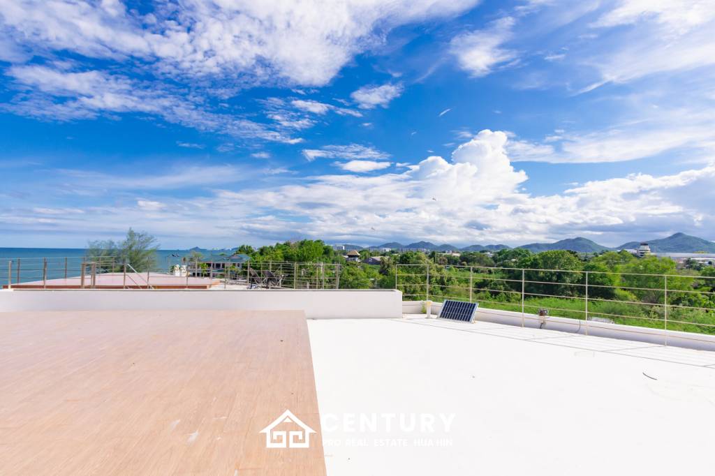 KEHAD FA ISOLATED : 6 bed luxury Beach Front Pool Villas