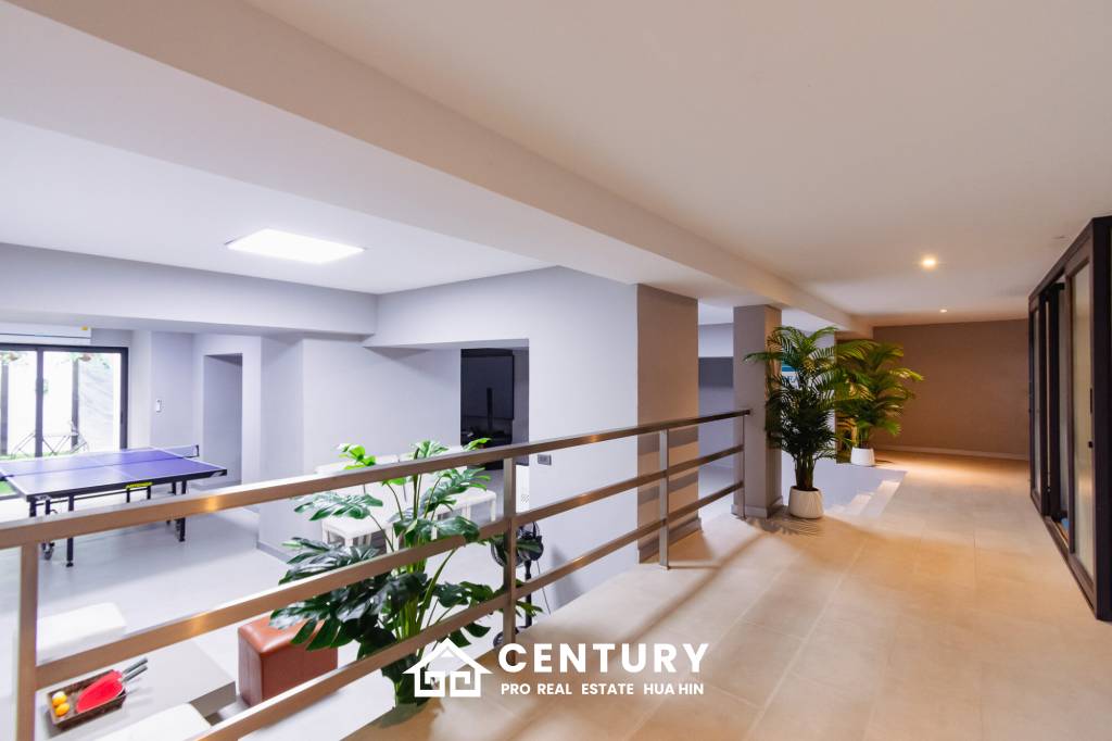 KEHAD FA ISOLATED : 6 bed luxury Beach Front Pool Villas