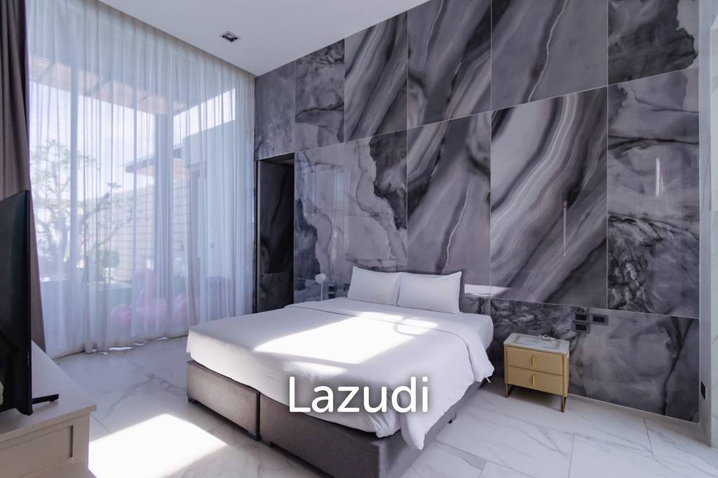 1,597 ตร.ม 7 เตียง 9 อาบน้ำ วิลล่า For ขาย