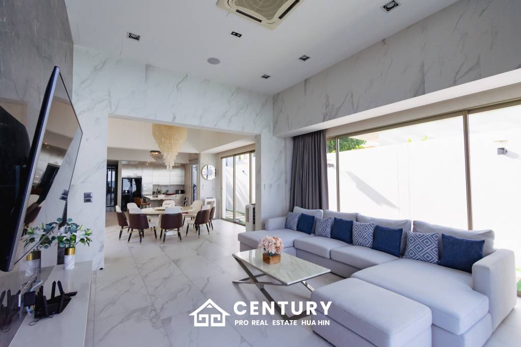 KEHAD FA ISOLATED : 6 bed luxury Beach Front Pool Villas