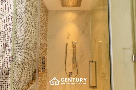 KEHAD FA ISOLATED : 6 bed luxury Beach Front Pool Villas