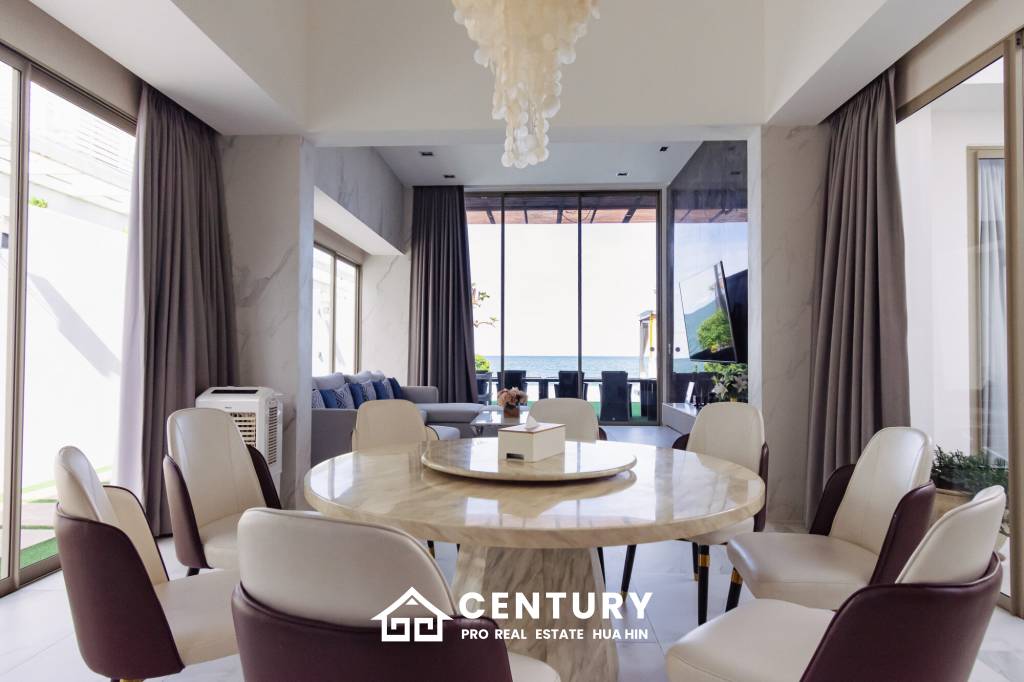 KEHAD FA ISOLATED : 6 bed luxury Beach Front Pool Villas