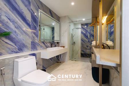 KEHAD FA ISOLATED : 6 bed luxury Beach Front Pool Villas