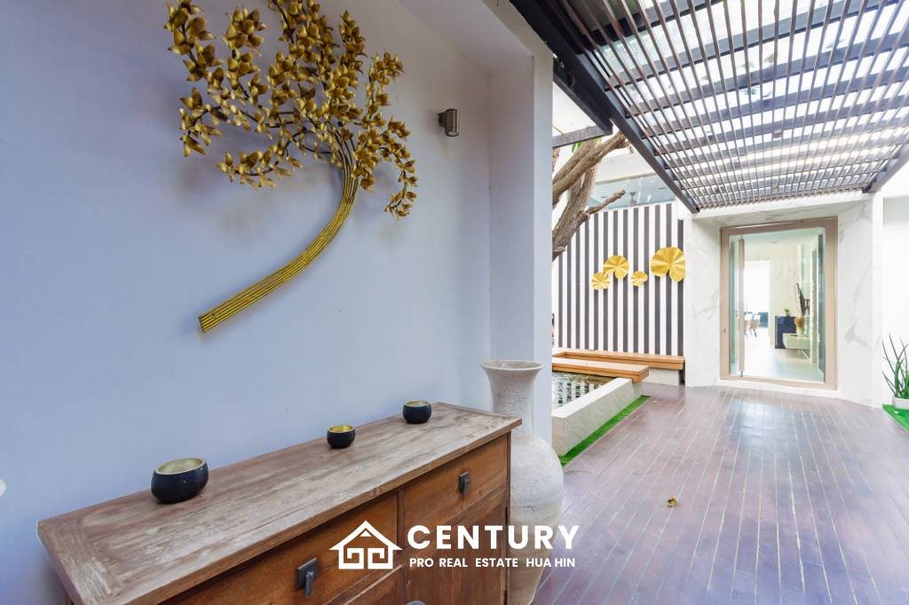 KEHAD FA ISOLATED : 6 bed luxury Beach Front Pool Villas