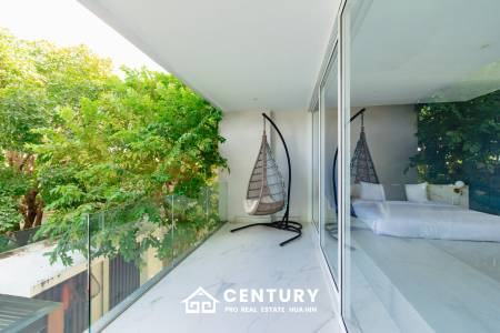 KEHAD FA ISOLATED : 6 bed luxury Beach Front Pool Villas