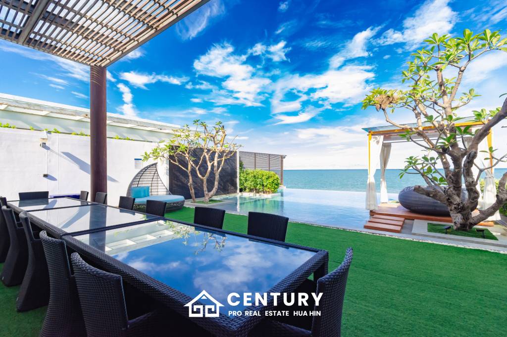 KEHAD FA ISOLATED : 6 bed luxury Beach Front Pool Villas