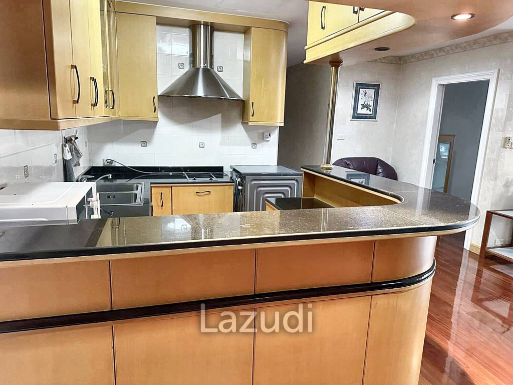 3 Bed 2 Bath 108 SQ.M Baan Ploenchit