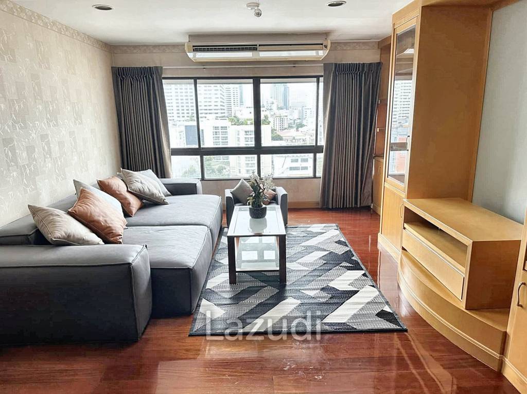 3 Bed 2 Bath 108 SQ.M Baan Ploenchit