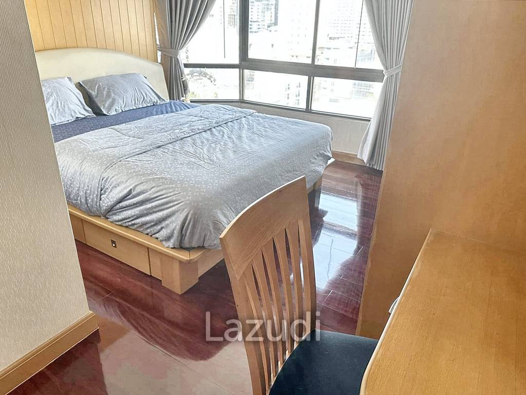 3 Bed 2 Bath 108 SQ.M Baan Ploenchit