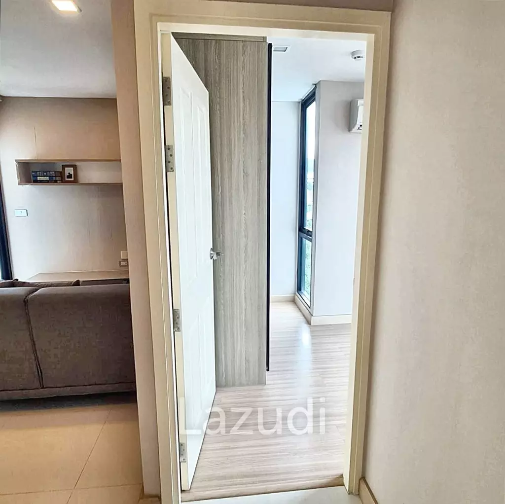 1 Bed 1 Bath 42 SQ.M The ACE Ekamai