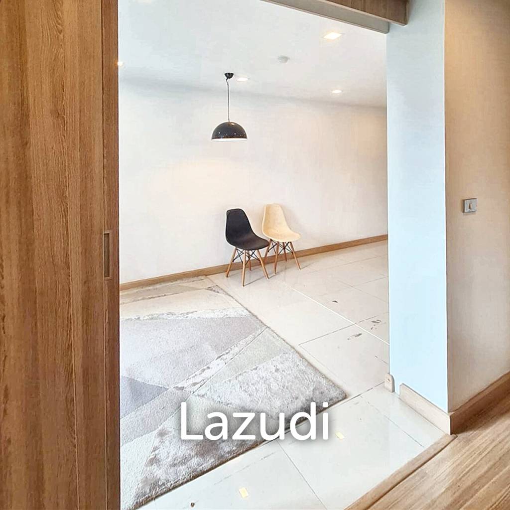 1 Bed 1 Bath 39 SQ.M The ACE Ekamai