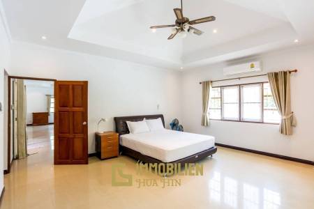 Siam Villa / Soi 116: 3 Schlafzimmer Villa