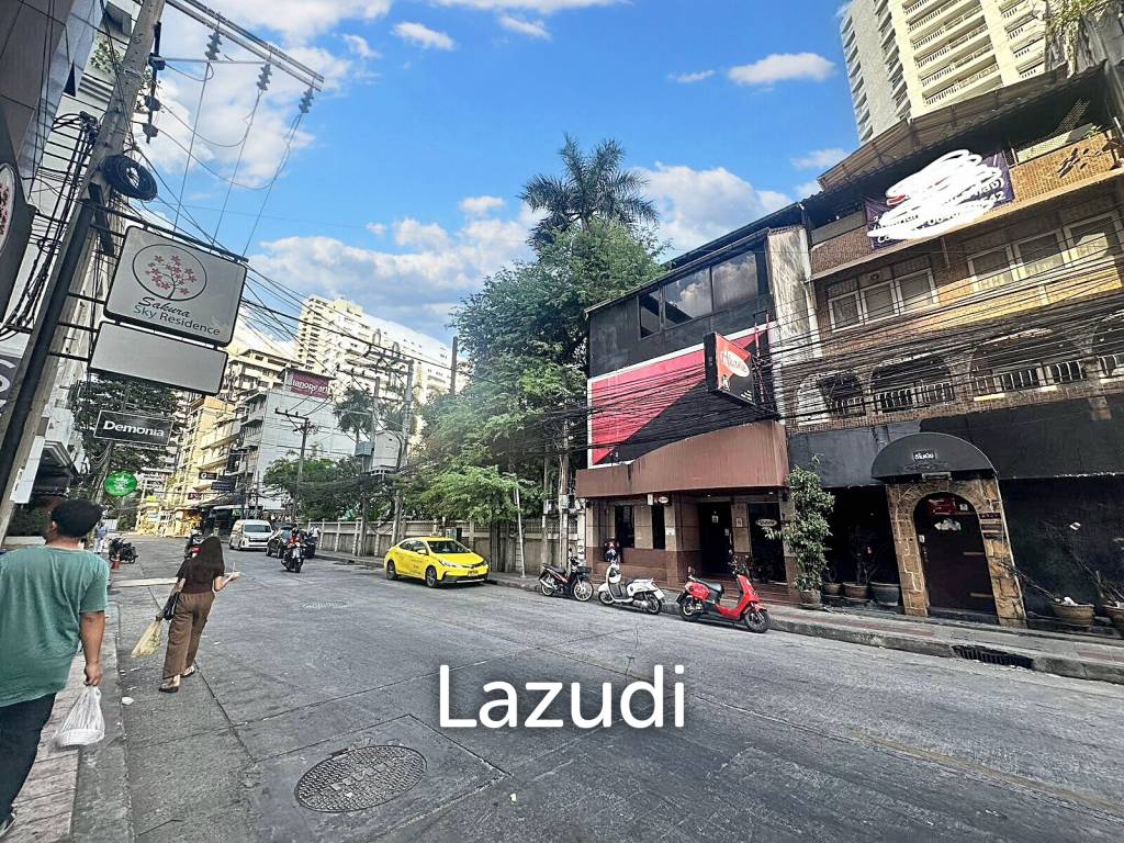 Prime Commercial Buildings for Sale in Soi Sukhumvit 33