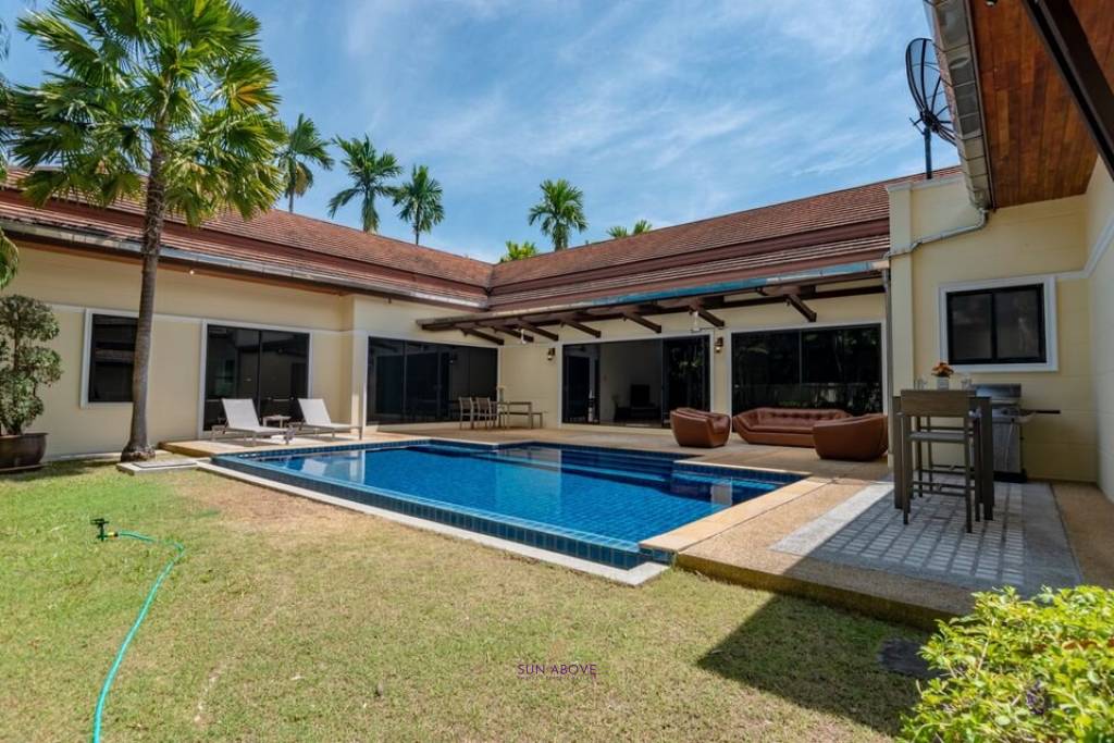 5 Bedroom Villa For Rent In Chalong