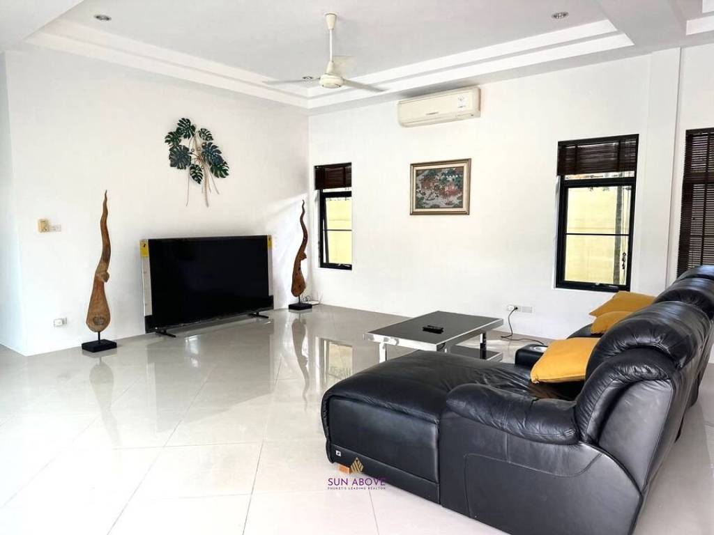 5 Bedroom Villa For Rent In Chalong