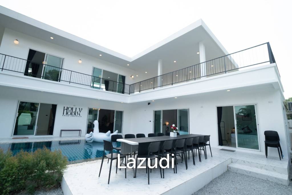 6 Beds 5 Baths 350 SQ.M. House in East Pattaya